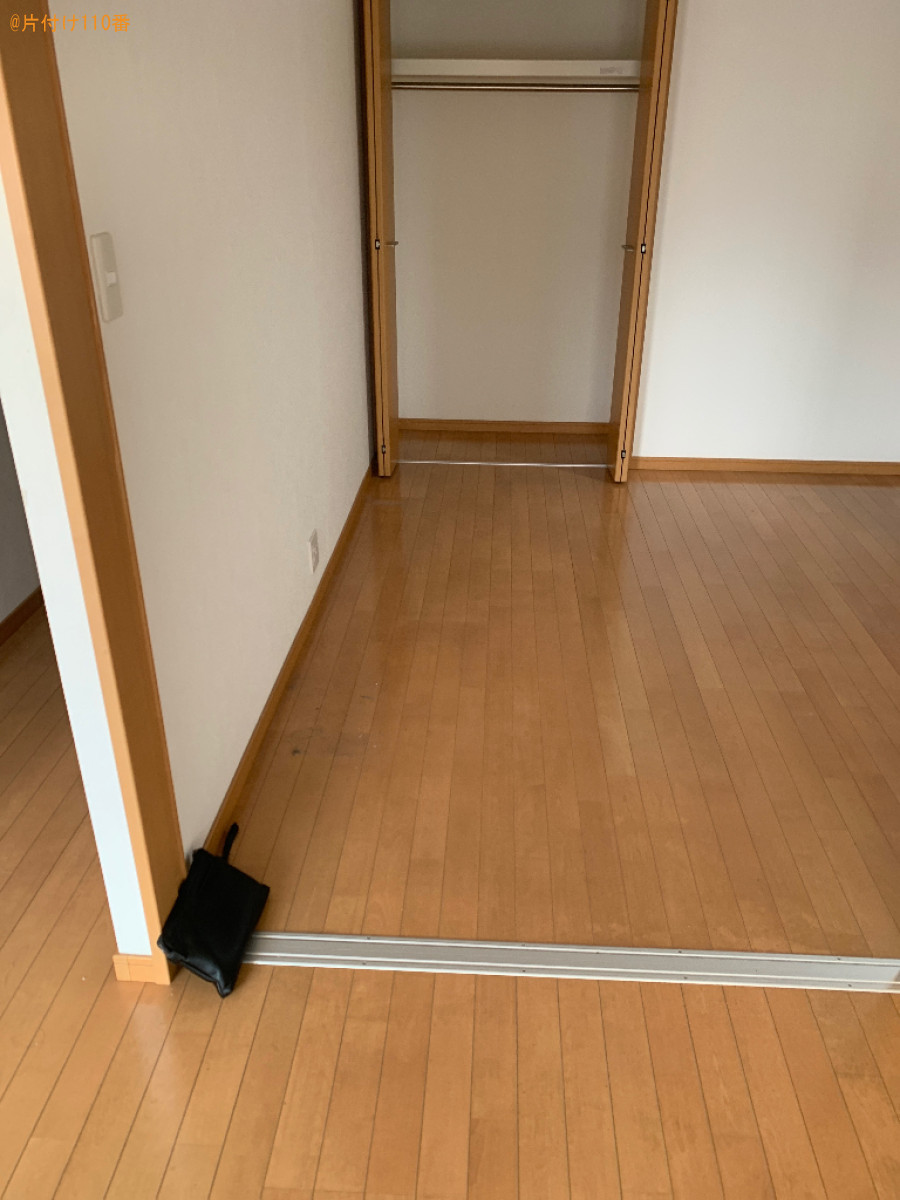 エアコン、テーブル、ソファー、ダンボール、敷パッド、家具等の回収